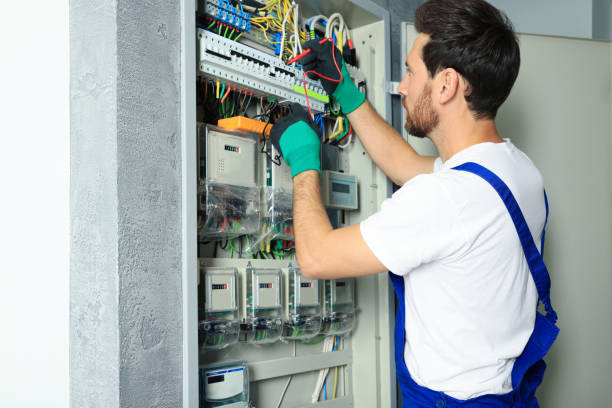 Best Affordable Emergency Electrician  in Chadwicks, NY